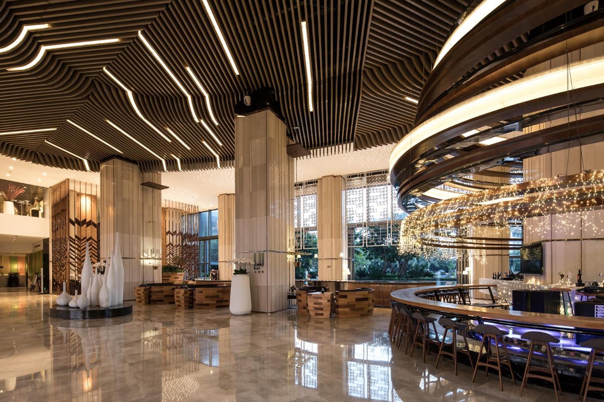 Ramada Plaza By Wyndham Sanya Bay Hotel Kültér fotó
